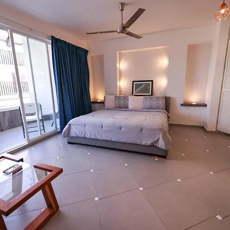 Studio With Terrace Cozumel Downtown